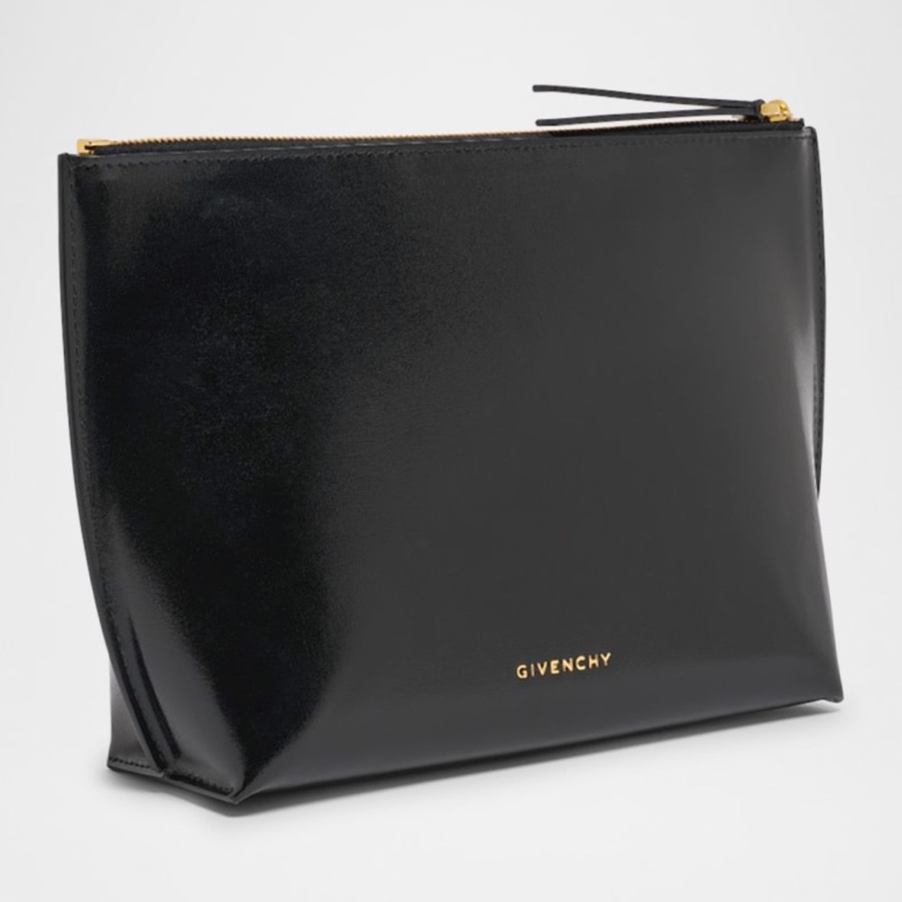 New Givenchy 4G Liquid Cosmetic Pouch in Leather - Picture 2 of 5
